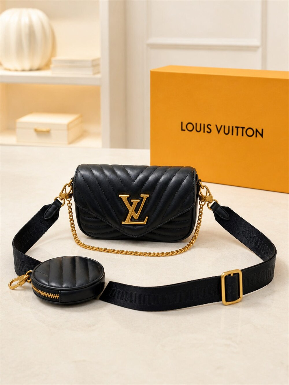 Louis Vuitton Multi Pochette Shoulder Purse in Black Quilted Cowhide